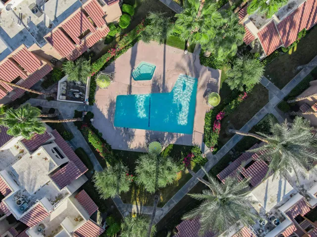 LC -  drone pool