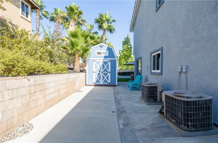 4927 Edmonton Street, Fontana, California 92336