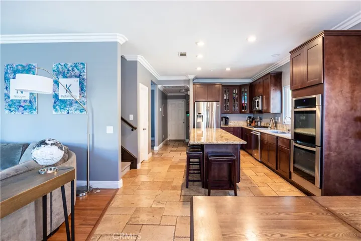 4927 Edmonton Street, Fontana, California 92336