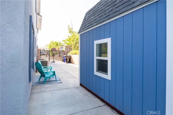 4927 Edmonton Street, Fontana, California 92336