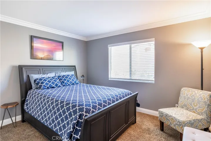 4927 Edmonton Street, Fontana, California 92336