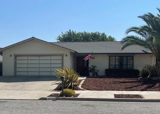 1571 Vallejo Drive, Hollister, California 95023