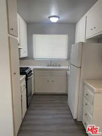 1826 Federal Avenue 3, Los Angeles, California 90025