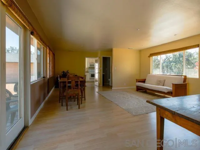 560 Irwin Lane, Santa Rosa, California 95401