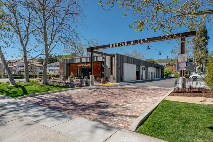 3183 Duncan Lane, San Luis Obispo, California 93401