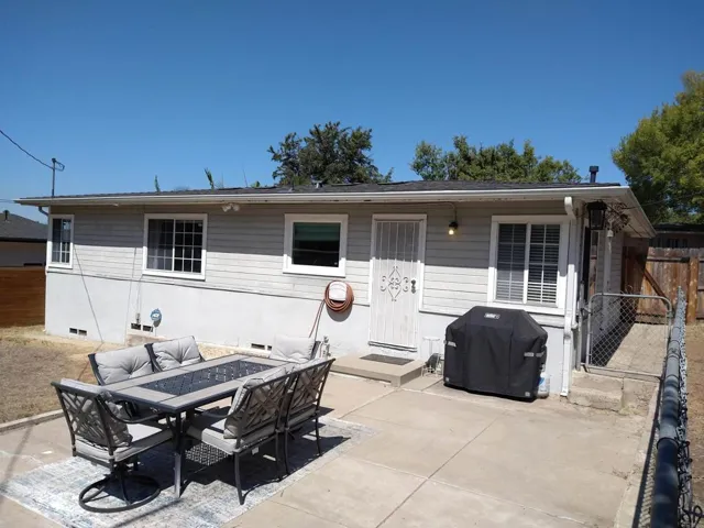 7731 Loma Vista Drive, La Mesa, California 91942