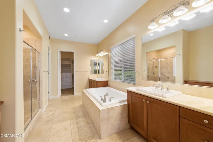 13210 Shadow Wood Pl Moorpark-26