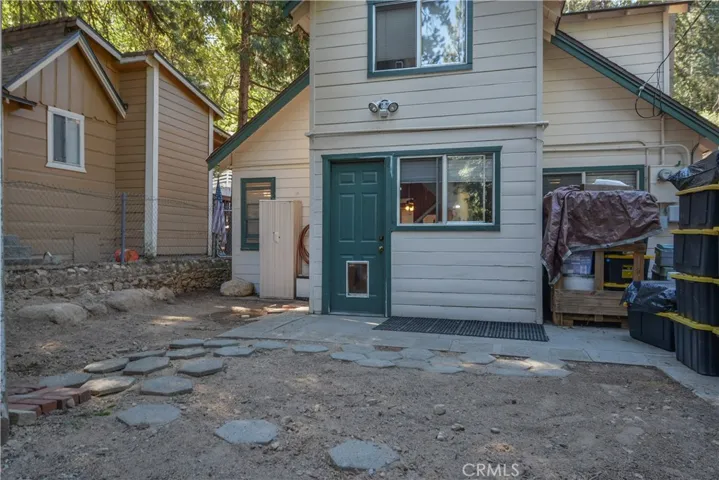 25090 Boa Drive, Crestline, California 92325