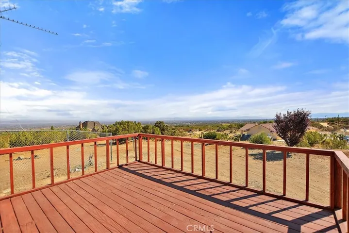 1320 Hollister Road, Pinon Hills, California 92372