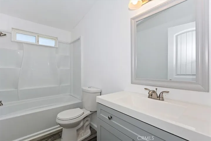 1320 Hollister Road, Pinon Hills, California 92372