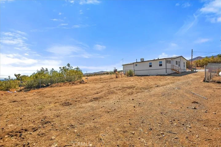 1320 Hollister Road, Pinon Hills, California 92372