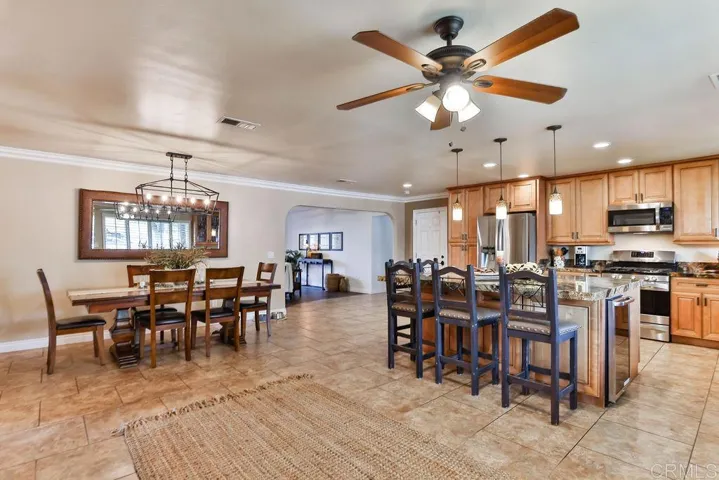 9050 Gorge Ave, Santee, California 92071