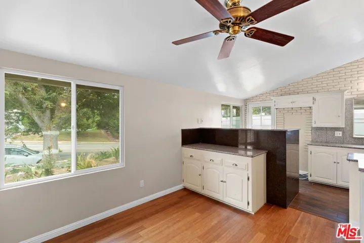 Large Kitchen