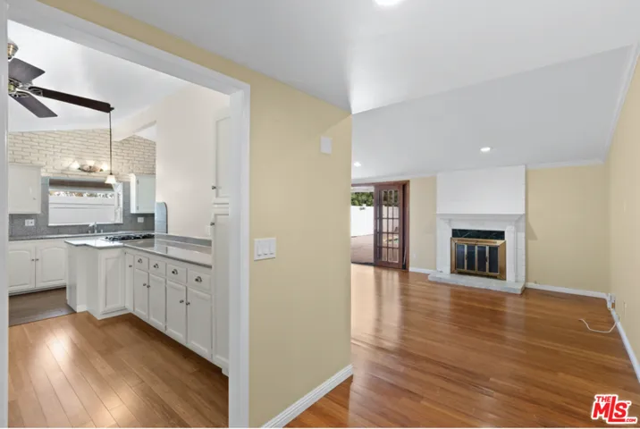 Entry way