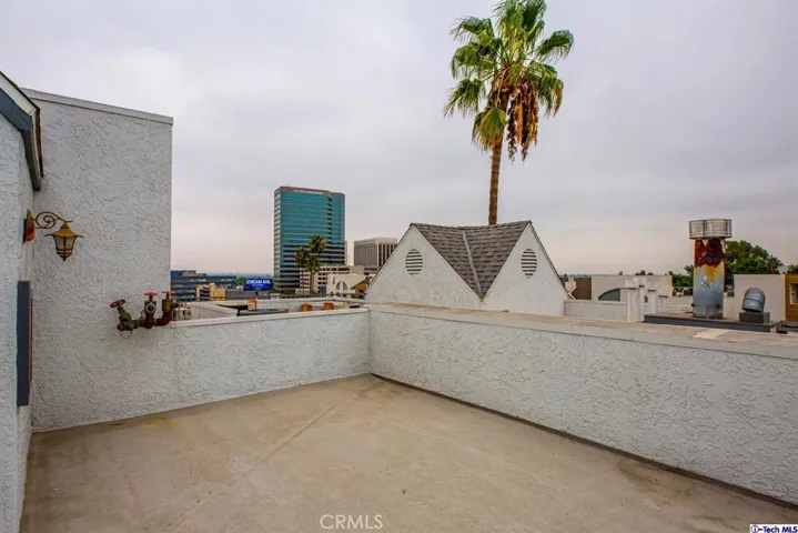 4401 Sepulveda Boulevard 404, Sherman Oaks, California 91403