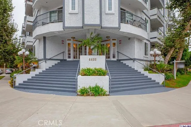 4401 Sepulveda Boulevard 404, Sherman Oaks, California 91403