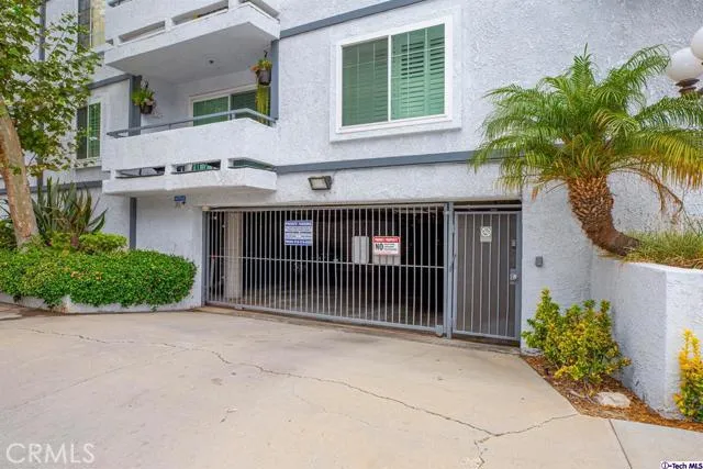 4401 Sepulveda Boulevard 404, Sherman Oaks, California 91403