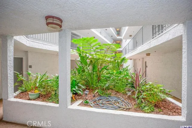 4401 Sepulveda Boulevard 404, Sherman Oaks, California 91403