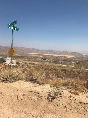 0 Oriole Street, Apple Valley, California 92308