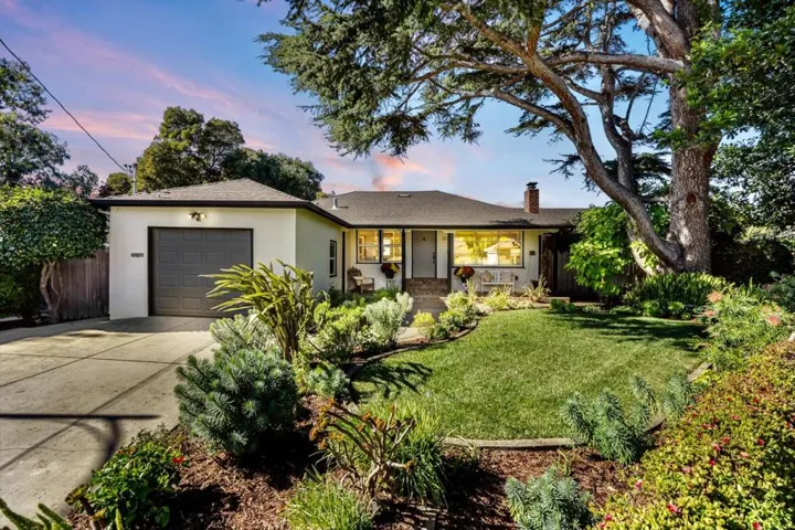 20 Archer Court, San Mateo, California 94401