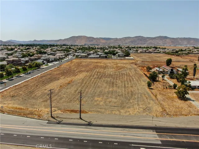 368 N Lyon Avenue, San Jacinto, California 92582