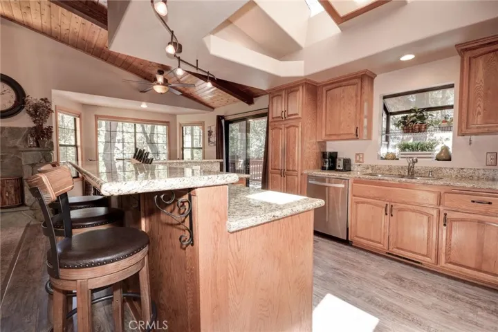 480 Crystal Lake Road, Big Bear, California 92315