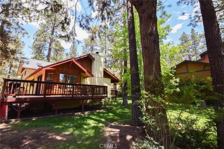 480 Crystal Lake Road, Big Bear, California 92315