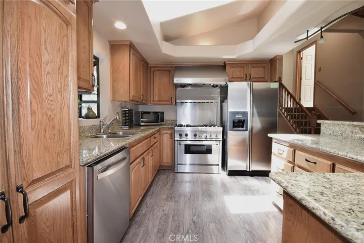 480 Crystal Lake Road, Big Bear, California 92315