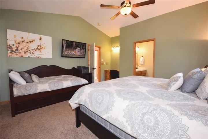 480 Crystal Lake Road, Big Bear, California 92315