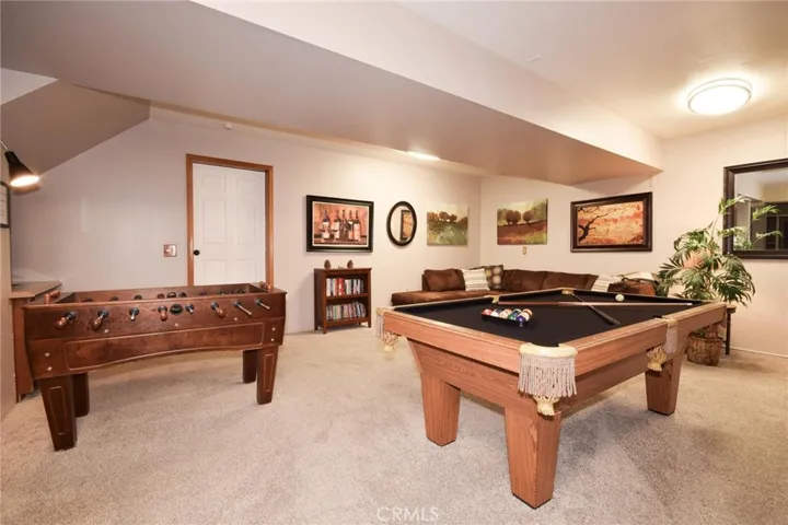 480 Crystal Lake Road, Big Bear, California 92315