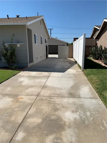 7613 El Vino Way, Buena Park, California 90620