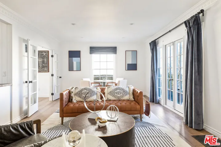 133 S Roxbury Drive A, Beverly Hills, California 90212