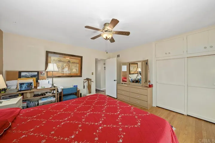 5348 W Falls View Drive, San Diego, California 92115