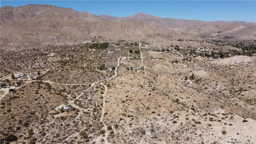 48658 Lyle Road, Morongo Valley, California 92256
