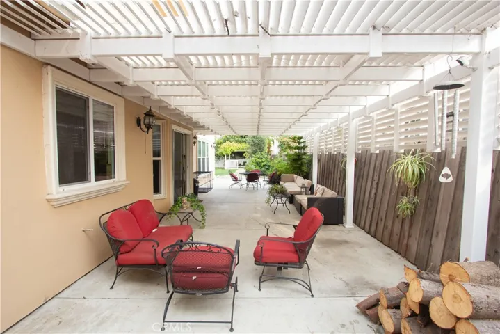 13838 Milbank Street, Sherman Oaks, California 91423