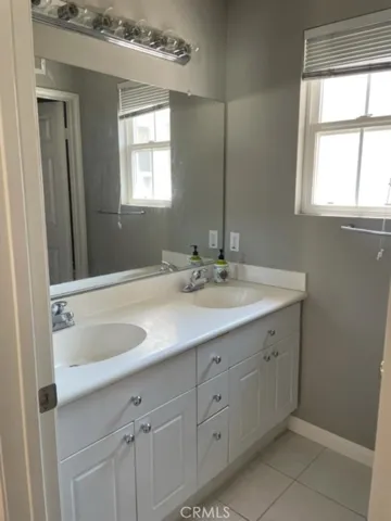 97 Rue Du Chateau, Aliso Viejo, California 92656