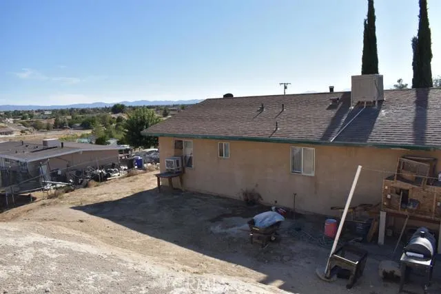 13609 1st Avenue, Victorville, California 92395