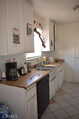 13609 1st Avenue, Victorville, California 92395