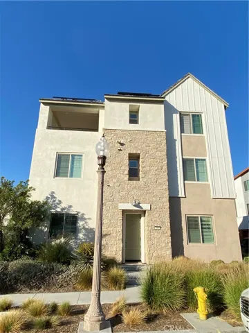 111 Sculpture, Irvine, California 92618