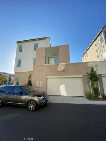 111 Sculpture, Irvine, California 92618