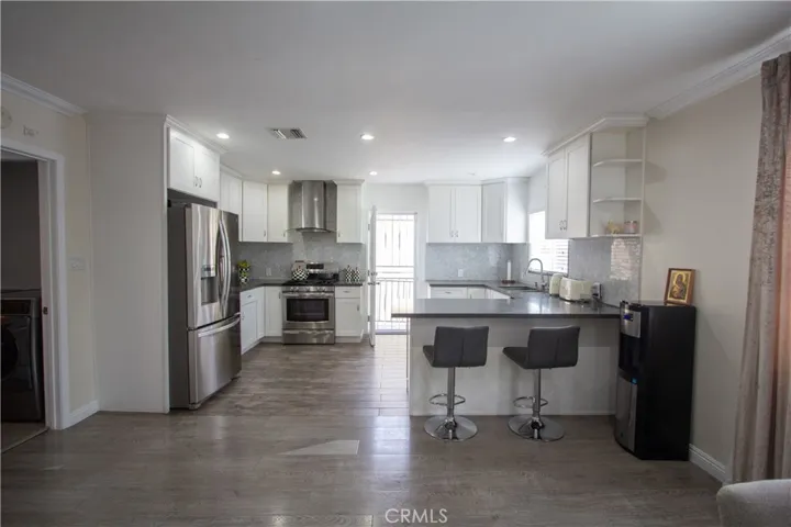 7602 Radford Avenue, North Hollywood, California 91605