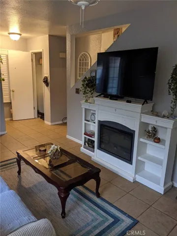 electric fireplace that​​‌​​​​‌​​‌‌​​‌​​​‌‌​​​‌​​‌‌​​‌‌​​‌‌​​​​ stays