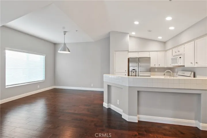 Dining area next to kitchen