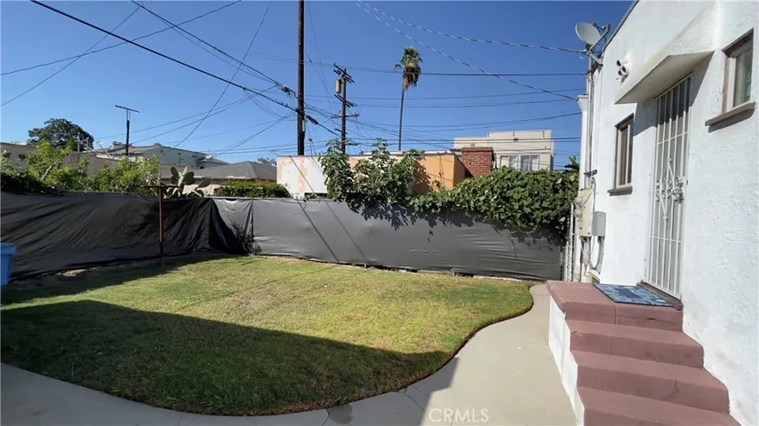 4419 7th Avenue, Los Angeles, California 90043
