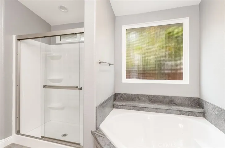 separate tub and shower