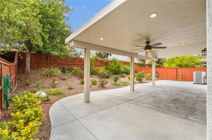 Serene and low maintenance backyard