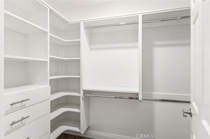 Closet organizers in all bedrooms