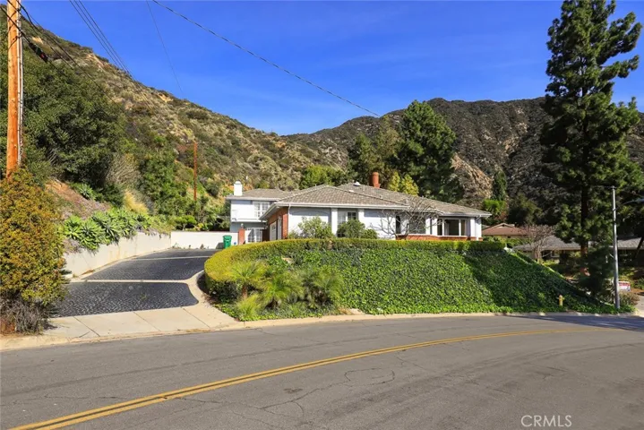 2257 Highland Vista Drive, Arcadia, California 91006
