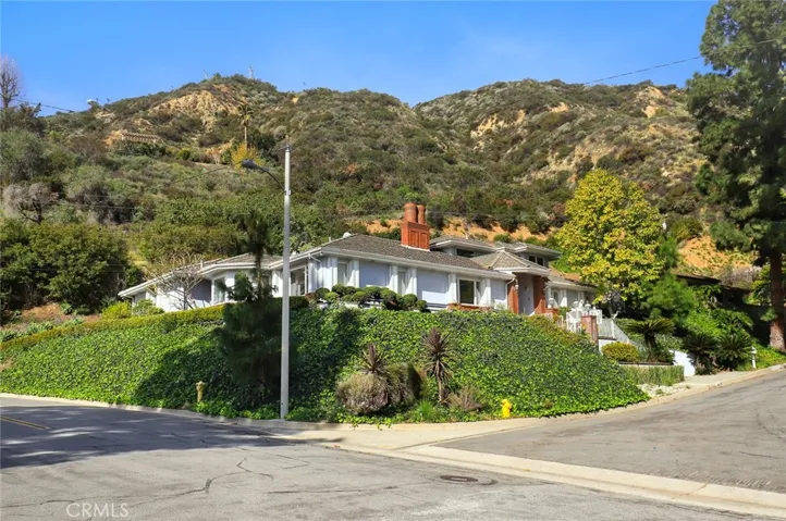2257 Highland Vista Drive, Arcadia, California 91006