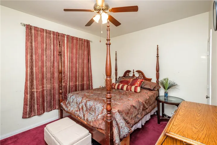 2220 Ruby Drive, Barstow, California 92311